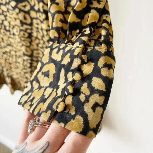 Who What Wear Target Leopard Chiffon Ruffle Dress Size Medium EUC - Picture 8 of 12